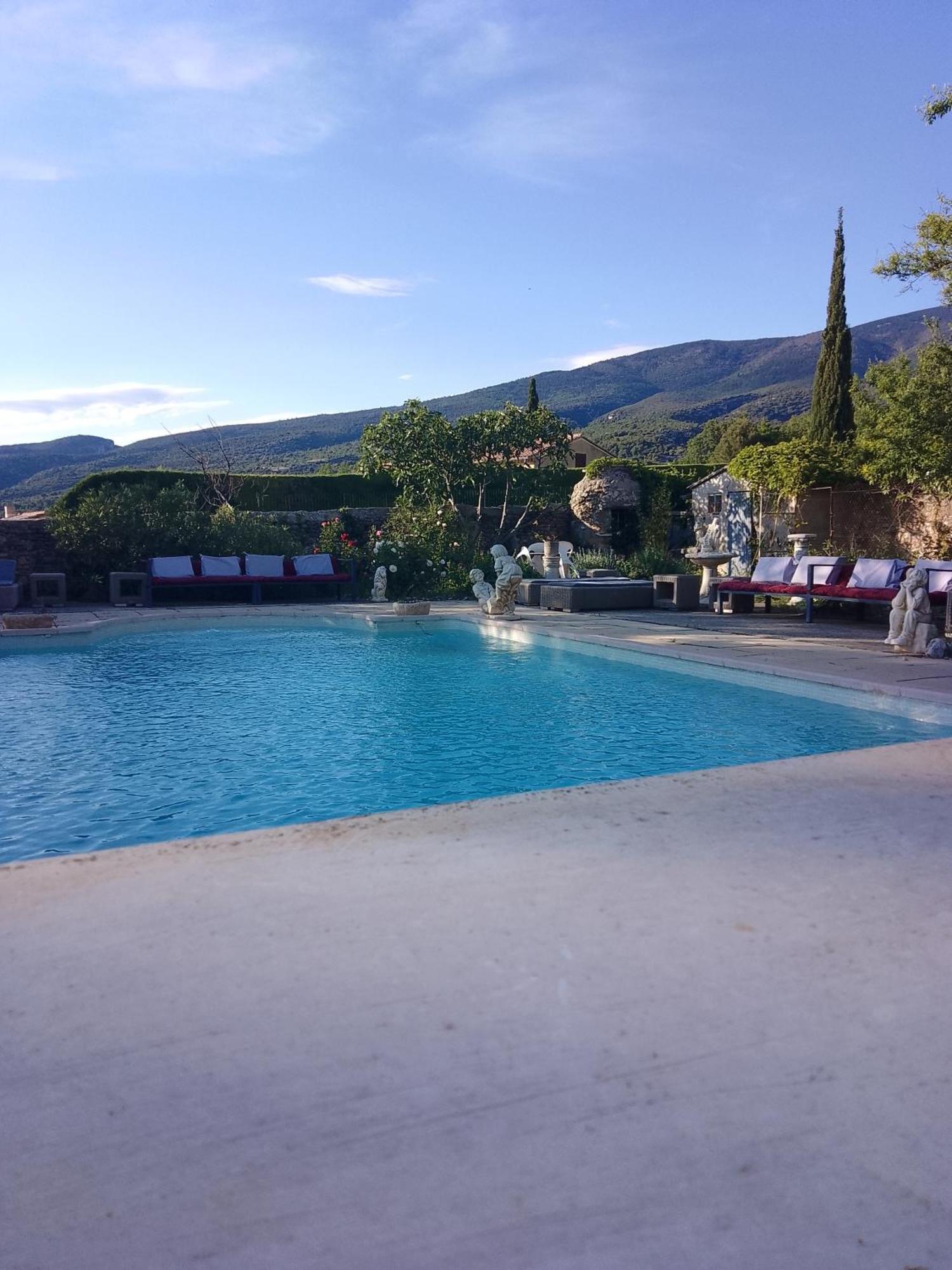 Les Gites Du Mont Ventoux Bédoin Exterior photo